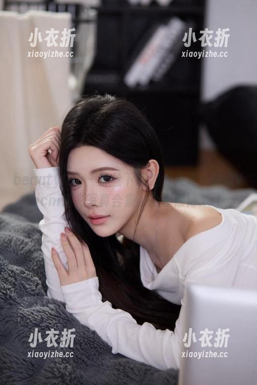beautyleg - 黑丝下的魅力风姿，观看Vicni精彩写真合集，为你惊艳.txt