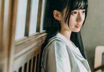 beautyleg – 漂流在Winnie的泳池世界里，分享她的美图，让心灵随之畅游！.txt