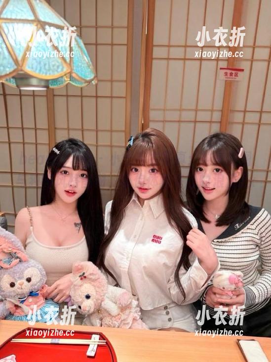 beautyleg - 小雪毛衣写真：唯美原图与独特风格图册，带你体验冬日的浪漫.txt