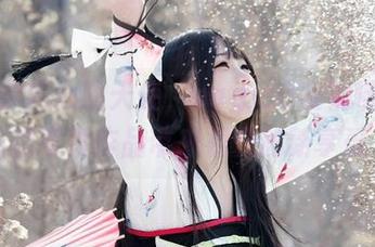 唤醒你内心的天使，nagisa魔物喵的高清图库写真作品带来视觉的新享受.txt
