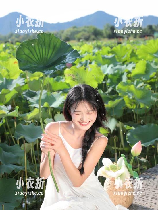 pans - 探索宁宁连衣裙美图合集，领略时尚与艺术的完美融合，绝不能错过！.txt