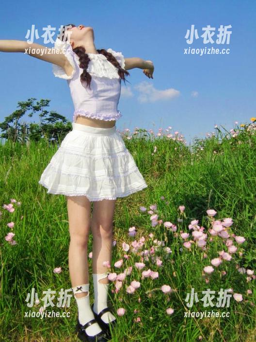 pans-安妮 pans - 高清图册:安妮白丝用影像讲述她的故事与灵感.txt
