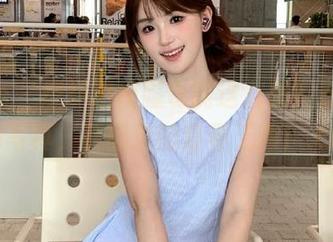 pans – 想知道校服也能这么美？看思思的写真，美图里的青春无限！.txt