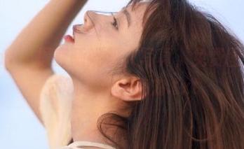 pans – 探索薇妮双人写真，免费图册带你领略摄影魅力.txt