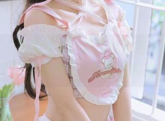 pans – 最新图集：诗诗以粉色为题，展现个性与温柔交织的美丽瞬间.txt