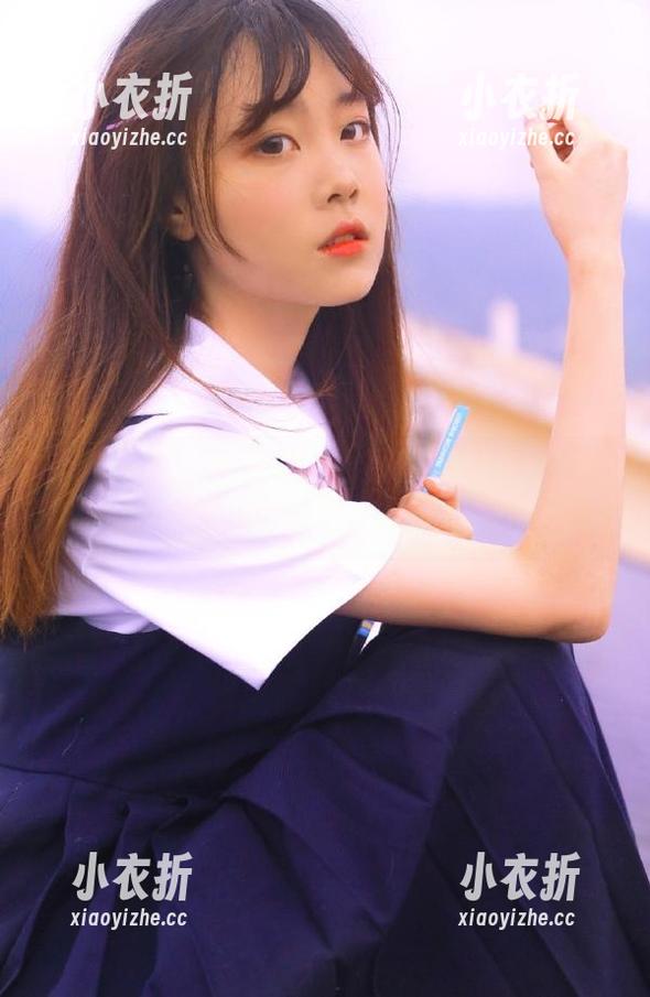 pans - 追梦夏天：雯雯高清原图写真，带你感受夏日浪漫与乐趣.txt