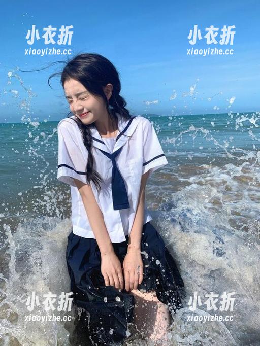 微密圈 - 不爱笑的赛琳私拍丝袜作品精选资源，发现她背后的故事与灵感.txt