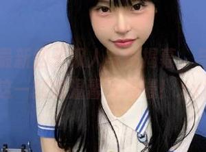 丽柜 – 最新团子双人写真揭幕，与我分享这一刻的温馨与浪漫！.txt