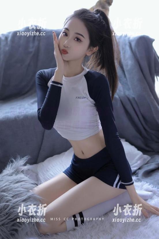丽柜 - “子晴”的职业装全集写真，犹如职场中的时尚教科书！.txt