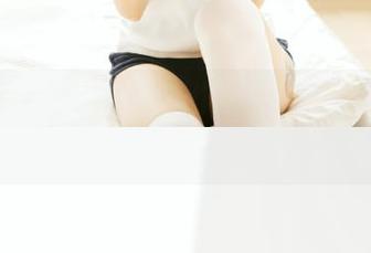 丽柜 – 安安的水手服作品珍藏网盘，记录下她每一瞬间的优雅与美丽！.txt