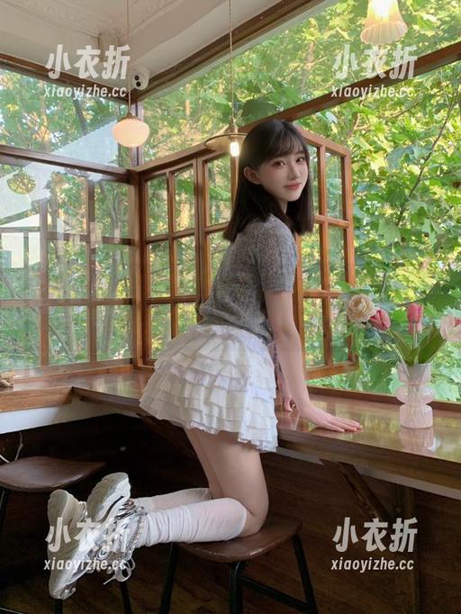丽柜 - 小智贤传达的套装作品情感，免费下载尽在你的掌握之中.txt