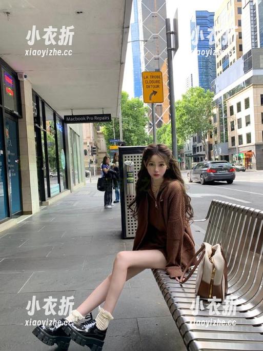 丽柜 - 带你走进汐汐的海边世界，精选美图感受自然之美.txt