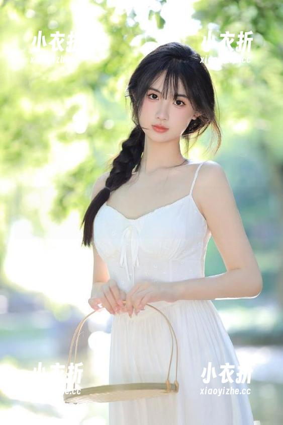 丽柜 - 谁能想到蕊蕊双生花圣诞的原图和资源会这么让人心动？.txt
