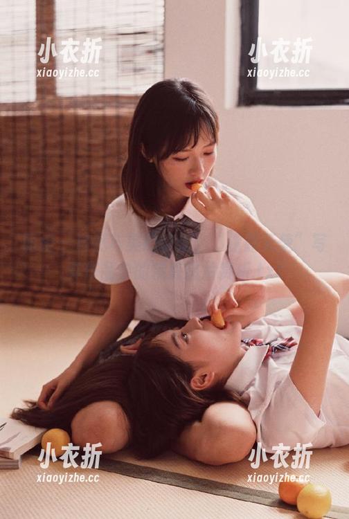 丽柜 - 自然与美的交汇：“露露天使”写真作品中的精致图片赏析.txt