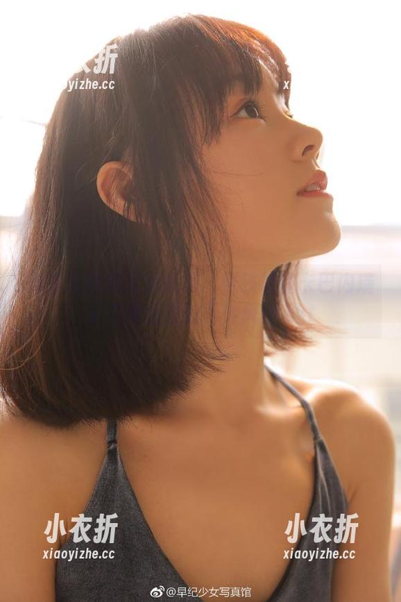 九柒喵 九柒喵的高清写真集:甲铁城的卡巴内瑞无名和服里的万种风情.txt