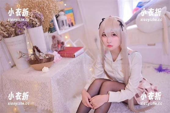 跟随二佐Nisa进入穹妹泳衣写真，找到你的理想壁纸吧！.txt