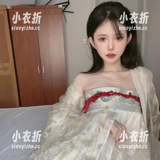 倦倦喵倾情呈现皮衣写真全集，唤醒你对时尚的全新理解与思考.txt