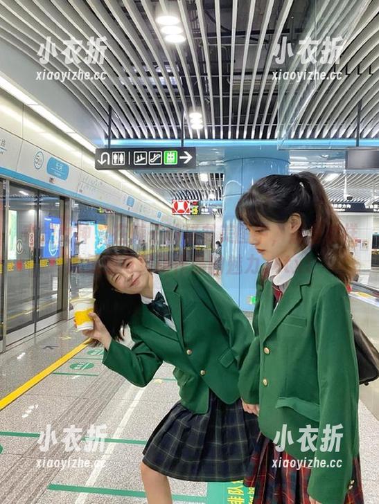 克拉女神 - 在璇子的秘书美图中，感受别样的氛围与灵动作品的魅力。.txt