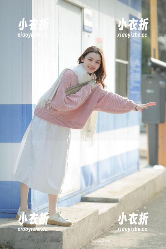 甜系少女图包在兔玩映画等你来拿，免费资源让你畅享美好时光！.txt