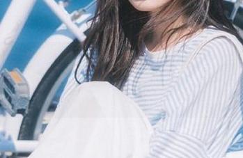 赶快来在线浏览凉凉子的美图，揭秘她的秘密与风采！.txt