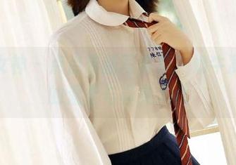 初夏女神 – 点点最新写真集，奶牛凝聚下的温柔与真实.txt
