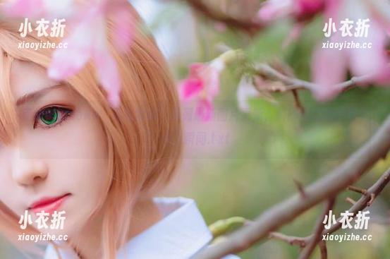 南桃Momoko“无名常服”系列最新图片更新，瞬间捕捉她的每个动人瞬间.txt