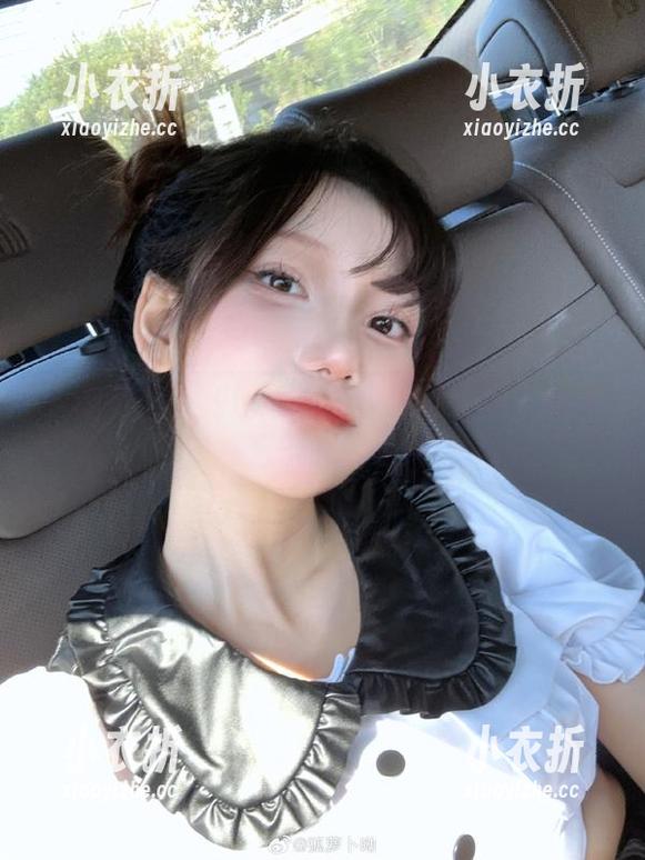 卜呦恶毒系列原图合集：独特视角下的美与丑的交融.txt
