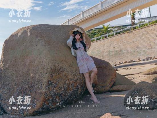 惊艳高清写真：咬人小小兔穿体操服，展现不一样的风尚.txt