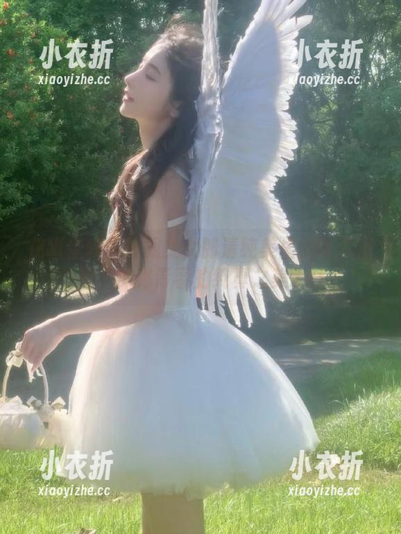 在喵糖映画寻找兔女郎清纯美眉的写真资源，探秘青春的纯真之美.txt
