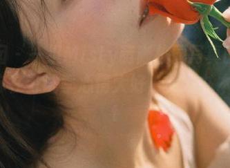 嗲囡囡 – 一组Misty萌晰校园写真的图片，助你在考试季心情大好，笑对书本！.txt