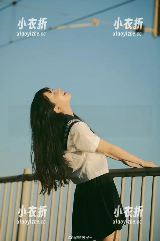 嗲囡囡 - 周于希dummy奶牛主题写真图包，呈现生命与自然的动人故事.txt
