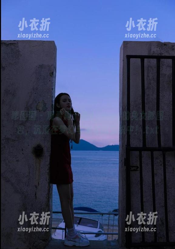 嗲囡囡 - 观看周于希dummy的兔女郎图包，沉浸在梦幻与现实的交织中！.txt