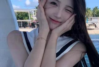 嗲囡囡 – 一起欣赏芷儿Momoko的海边写真，免费下载高清美图畅享夏日！.txt