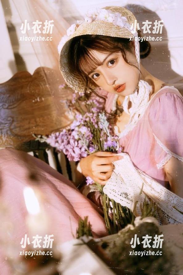 壹吻映画 - 绝美小雪白裙写真合集，高清美图呈现她的独特韵味与风格。.txt