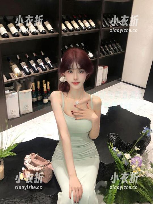 大生模拍 - 七七倾情打造丝袜写真合集分享，展现独特魅力与优雅气质.txt