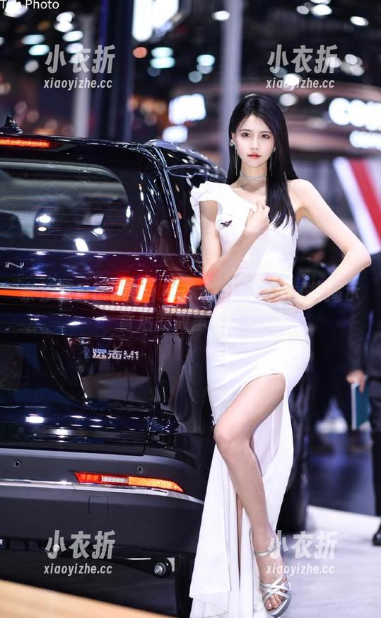 奈汐酱Nice 奈汐酱Nice的自拍艺术:精选写真集揭示背后的故事!.txt