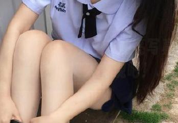 欢乐与惊艳兼具：女主K油亮写真原图合集大放送，快来围观吧！.txt