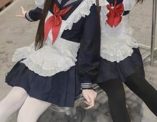 在线追踪女主K的体操服写真，爆笑图片让你忍俊不禁，乐趣无限哦！.txt