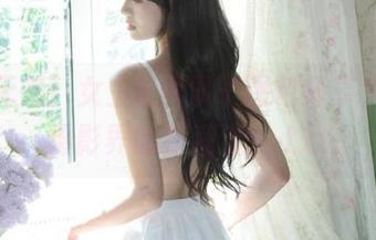 精彩无限！女主K黑双子图包分享，再掀摄影界的新潮流！.txt