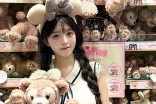 女主K与白丝兔女郎：探索精美写真图片资源的新境界.txt