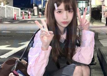 妖精社 – 领略李佳儿的旗袍之美，完整图集展现全套绝美造型.txt