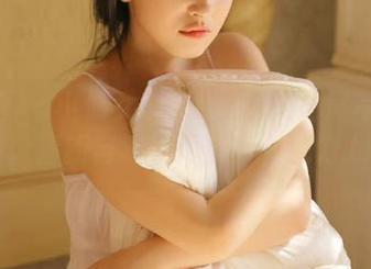 微密圈 – 小仙女ELaine的双马尾写真图集：清新自然，尽显少女魅力.txt