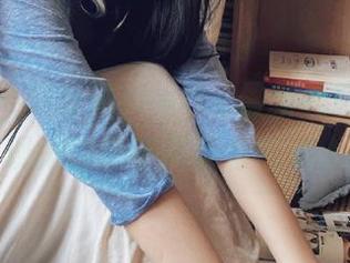 尤果网 – 刘嘉琦cherry最新礼服图册，展现她的独特风格与气质.txt