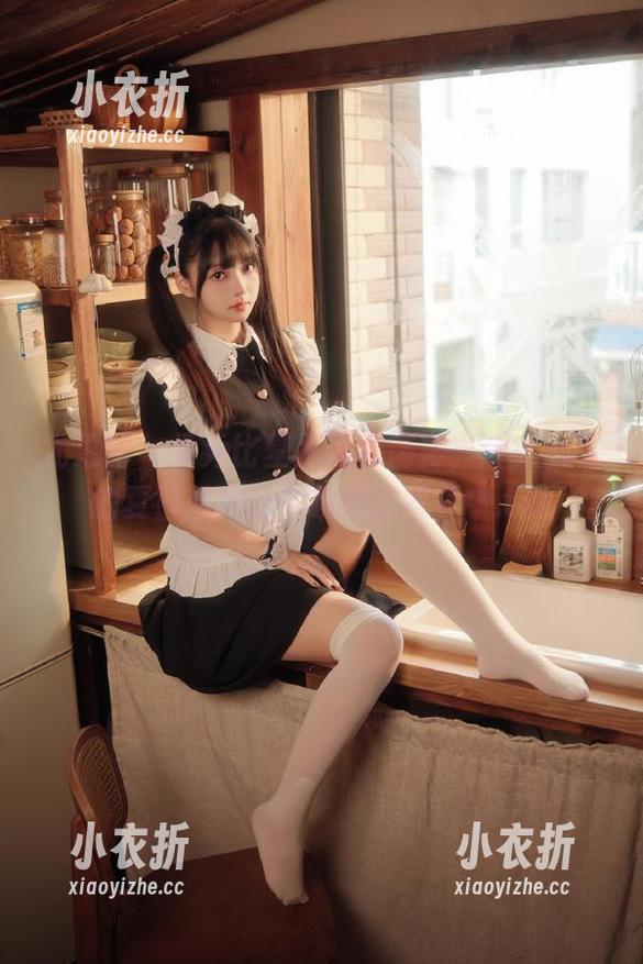 尤果网 - 夏乔比基尼写真盛宴，令人心动的夏日图片让你瞬间沉醉其中.txt
