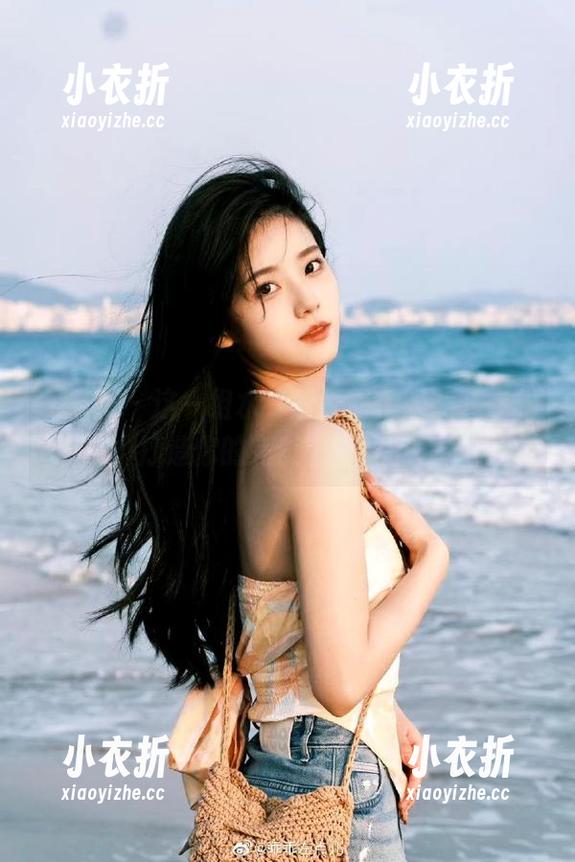 尤果网-张熙儿 尤果网 - 这一组水手服原图,张熙儿轻松打造你的完美壁纸!.txt