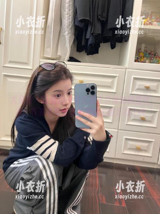 尤果网-王尔琳 尤果网 - 让我们一起走进王尔琳的秘密世界:写真资源分享与她的心路历程.txt