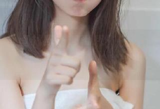 尤蜜荟 – 卓越写真的世界：Cris_卓娅祺短裤自拍，免费获取全新时尚灵感！.txt