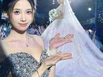 尤蜜荟 – 是小逗逗天使系列原图抢先看，免费获取精彩瞬间！.txt