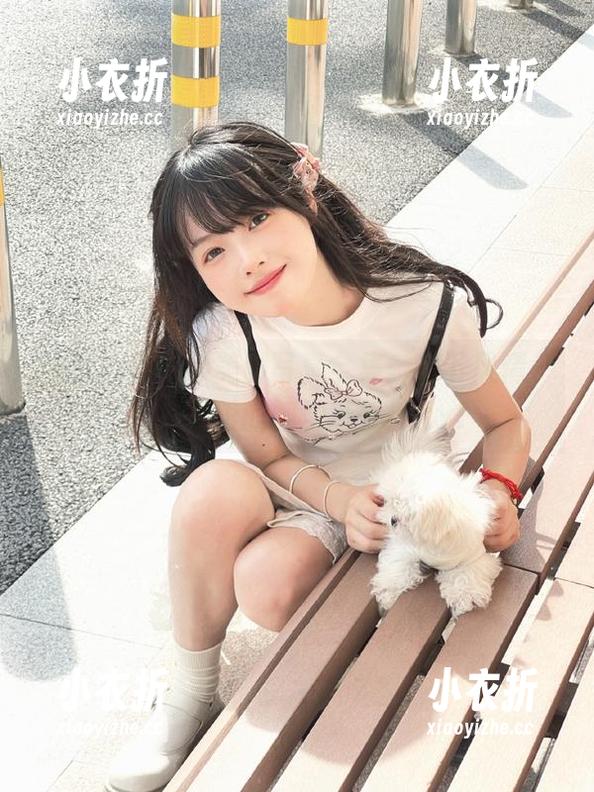 屿鱼yukako 屿鱼yukako美脚写真全集:足下风情,魅力无限的视觉享受!.txt