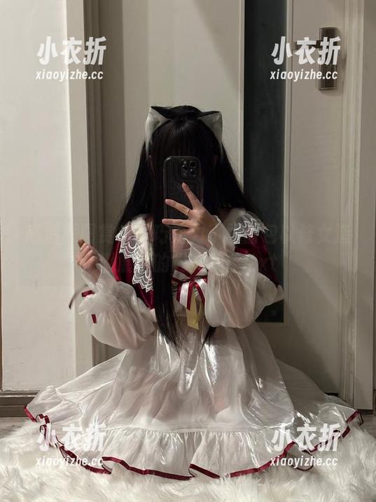 高清原图赏析：巧克力小圆面包以修女造型展现的另类美感.txt